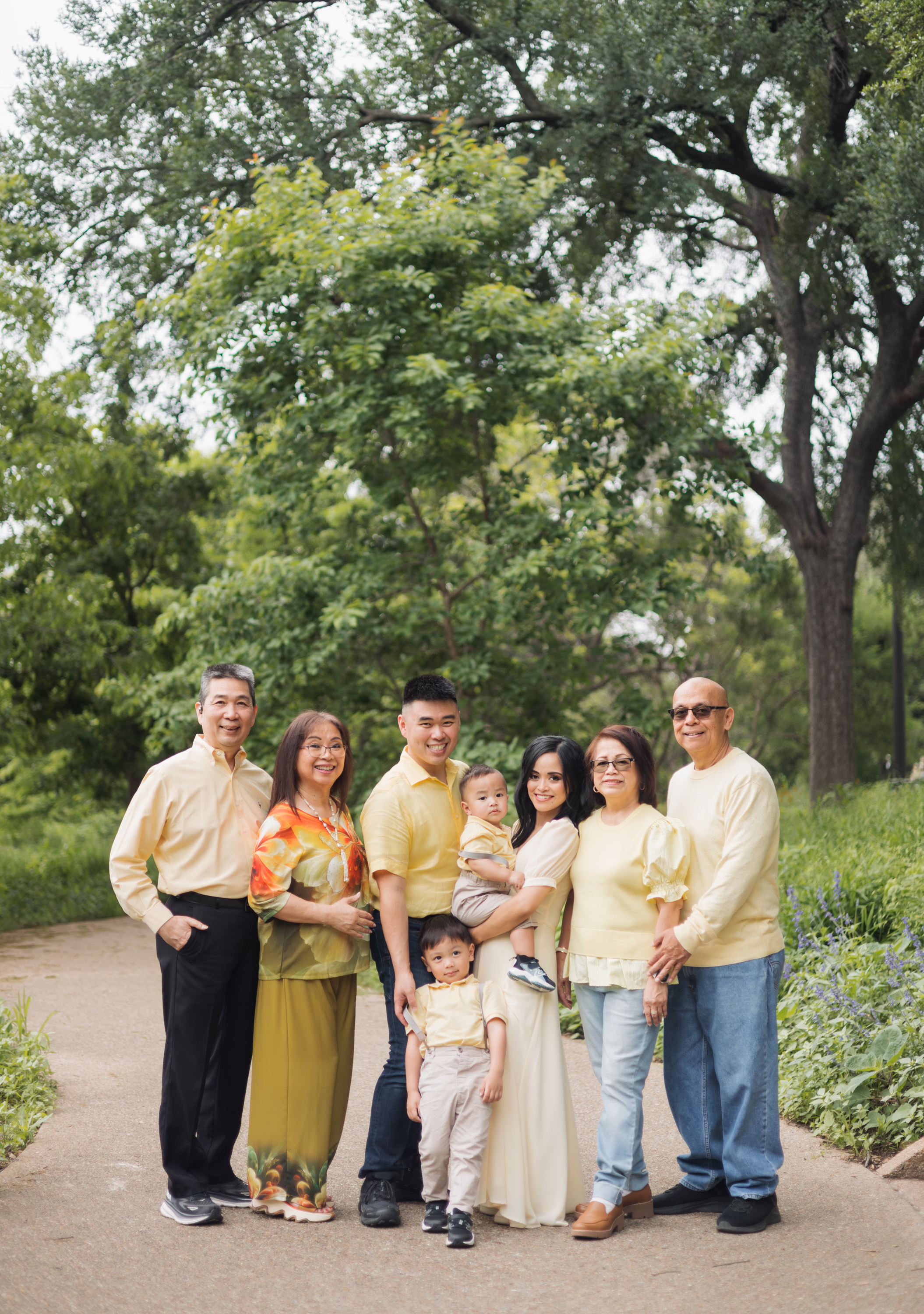 DFW family portrait session in a sunlit park